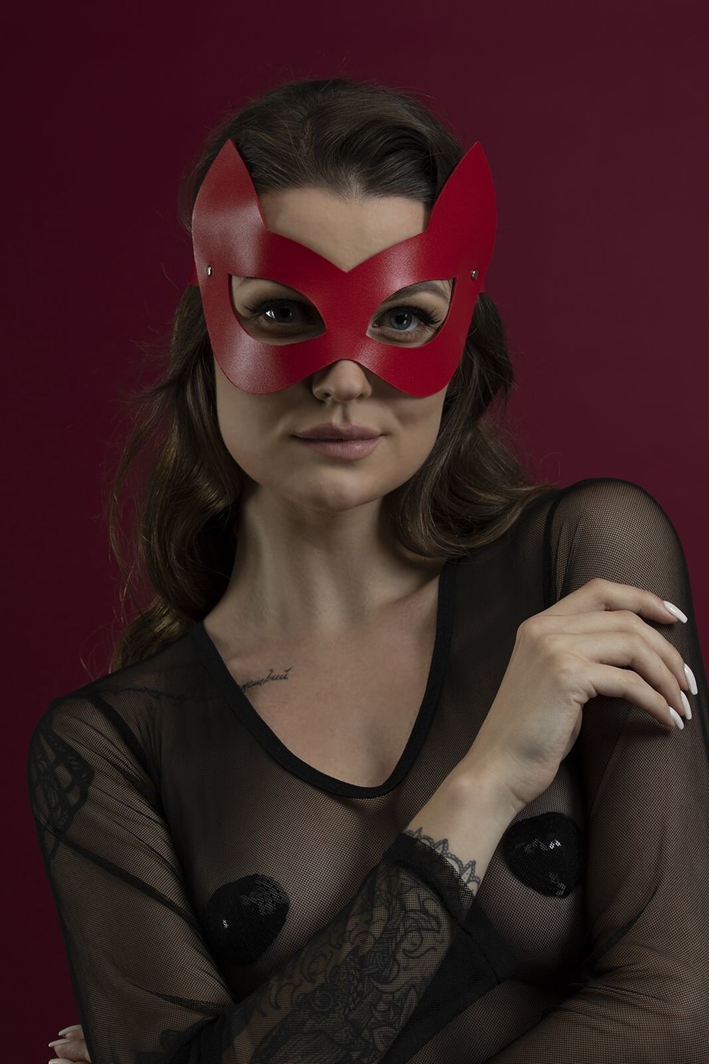 Маска кошечки Feral Feelings - Kitten Mask, натуральная кожа, красная фото