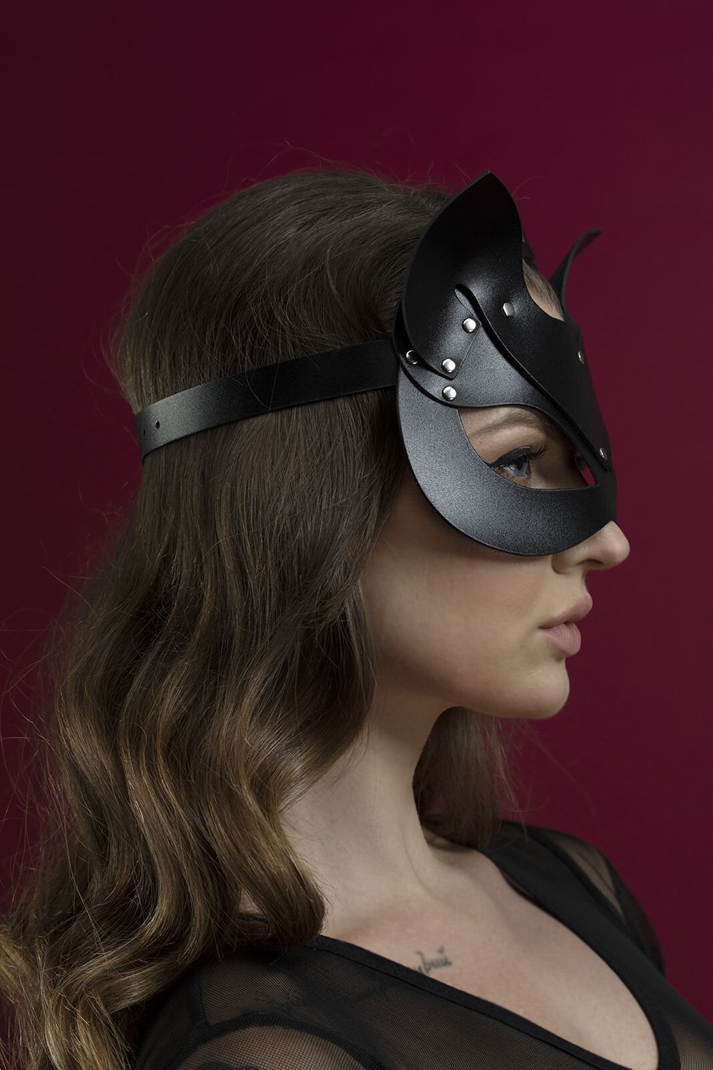 Маска кішечки Feral Feelings — Catwoman Mask, натуральна шкіра, чорна фото