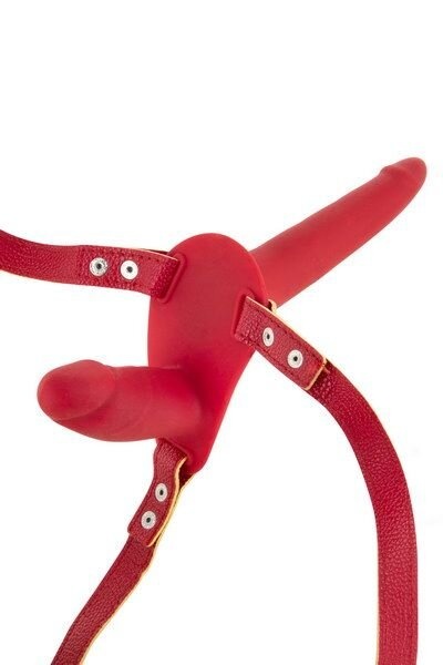 Двойной страпон Fetish Tentation Strap-On with Double Dildo Red фото
